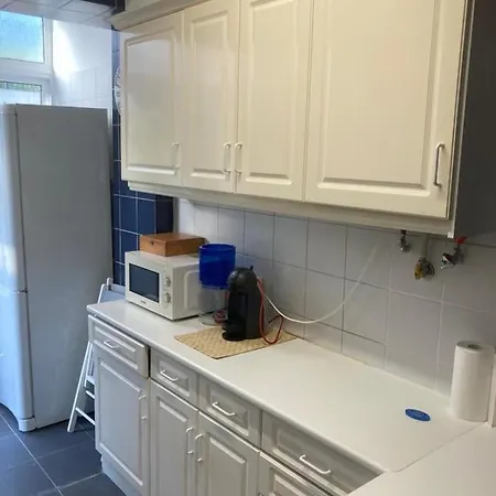 Apartment, Nobre Lägenhet *